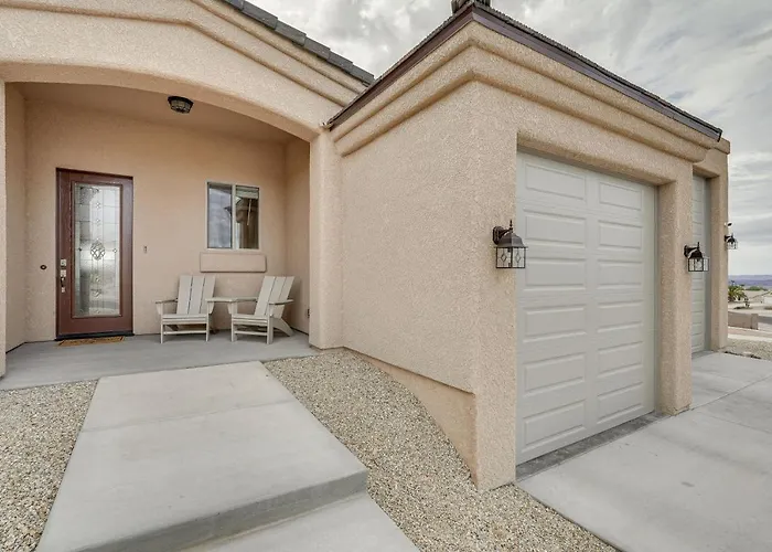 Holiday home Hot Tub & Foosball Table: Havasu *
